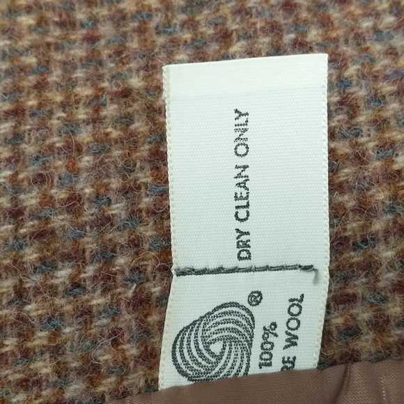 Vintage Tweed Suit USA md Neutral Woven Wool Timeless Classic Skirt Blazer &Belt - Picture 9 of 12